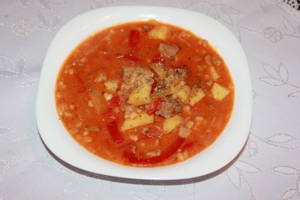 Przepis  zupa gulaszowa z karkówką przepis