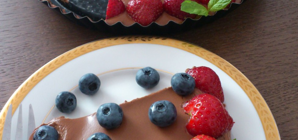 Tarta z czekoladowym musem i owocami (autor: bernadettap ...