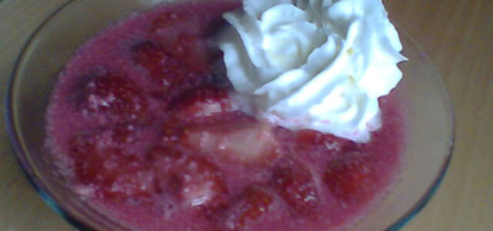 Deser truskawkowy (autor: grasylwia)