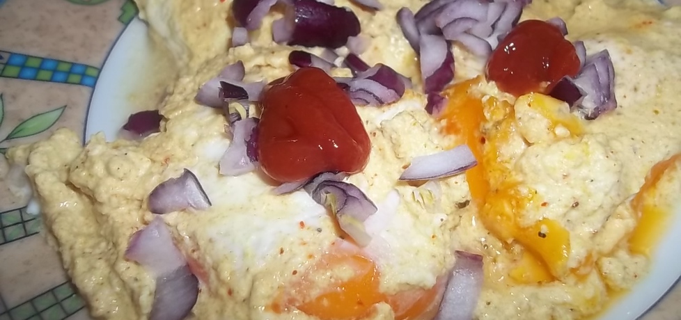Jajka sadzone na śmietanie w curry (autor: beatris)