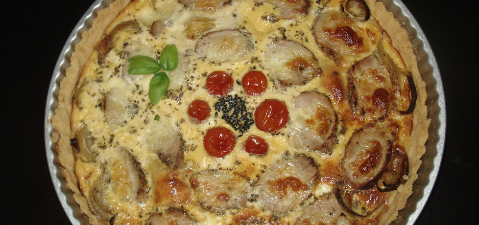 Tarta z grillowaną polędwiczką wieprzową w towarzystwie mozzarelli