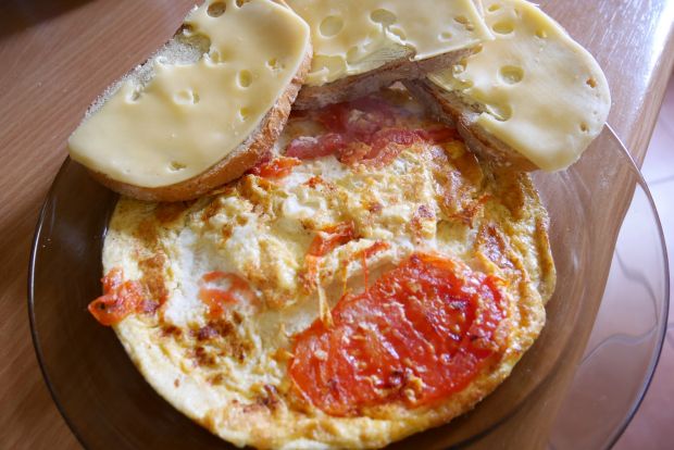 Przepis  omlet z pomidorami przepis