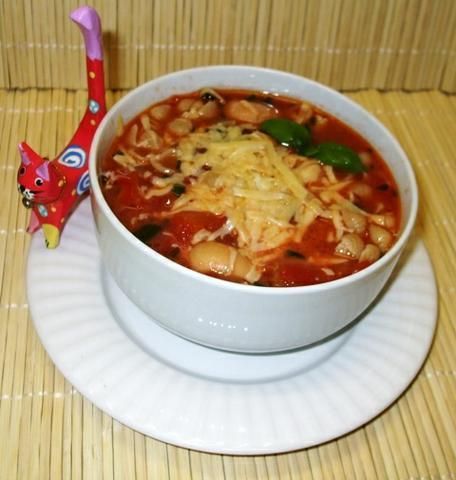 Przepis  pomidorowa zupa włoska z muszelkami przepis