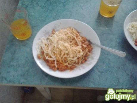 Przepis  spaghetti po bolońsku z fixem przepis