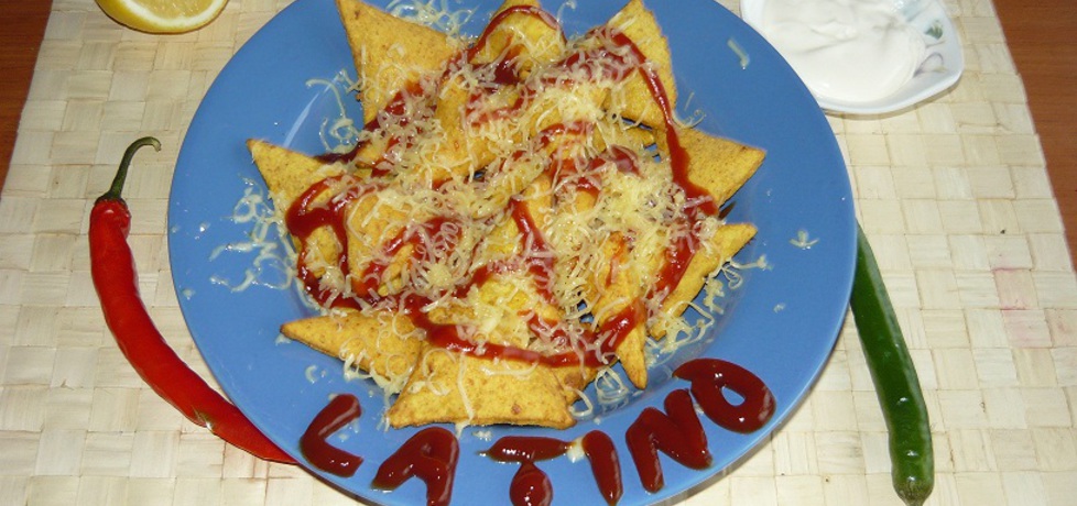 Domowe nachos (autor: paulisiaelk)