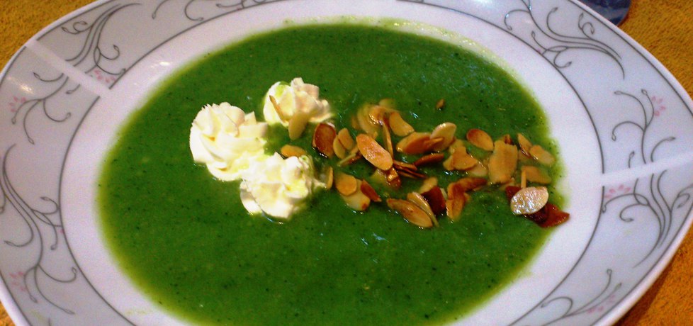 Zupa krem z brokułów. (autor: malinowepocalunki)