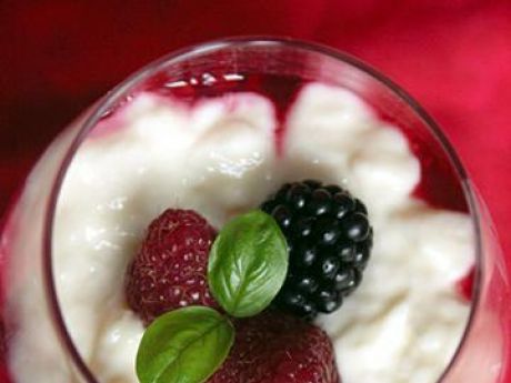 Przepis  deser jogurtowo-malinowy przepis