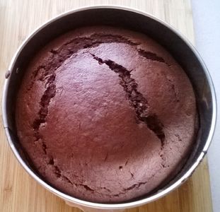 Ciasto czekoladowe z dżemem