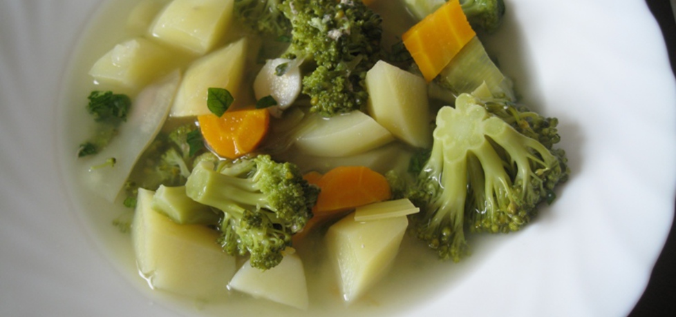 Gęsta zupa brokułowa (autor: foczkaks)