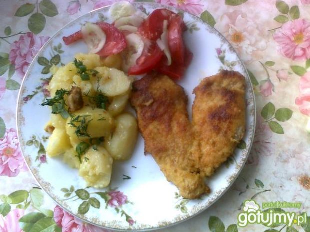 Przepis  serce z kurczaka z ziemniakami i sałatką przepis