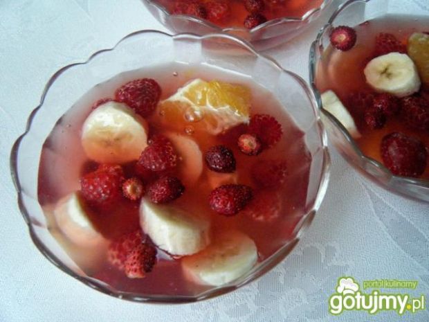 Przepis  deser owocowy z wiśniowym kisielem przepis