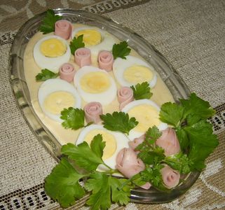 Jajka w sosie musztardowym