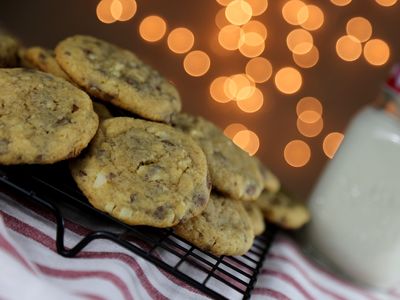 chocolate chip cookies