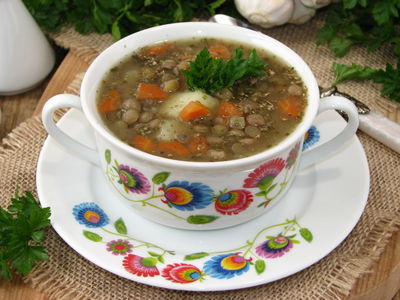 Zupa z zielonej soczewicy