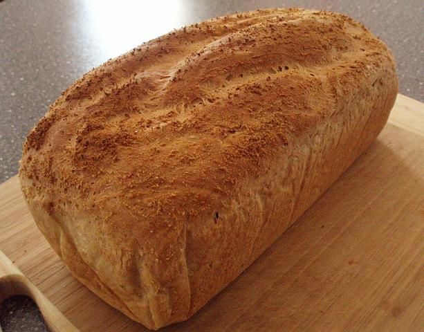 Przepis  chleb domowy pszenny na maślance przepis