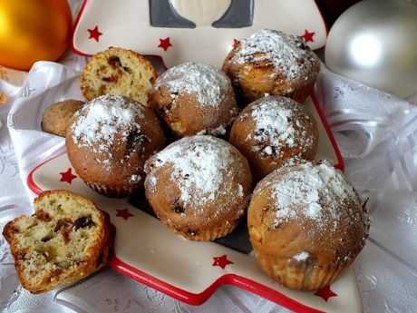Przepis  bożonarodzeniowe muffinki z bakaliami przepis