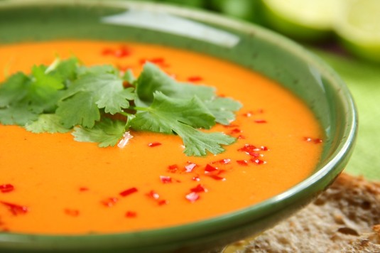 Indyjska zupa pomidorowa
