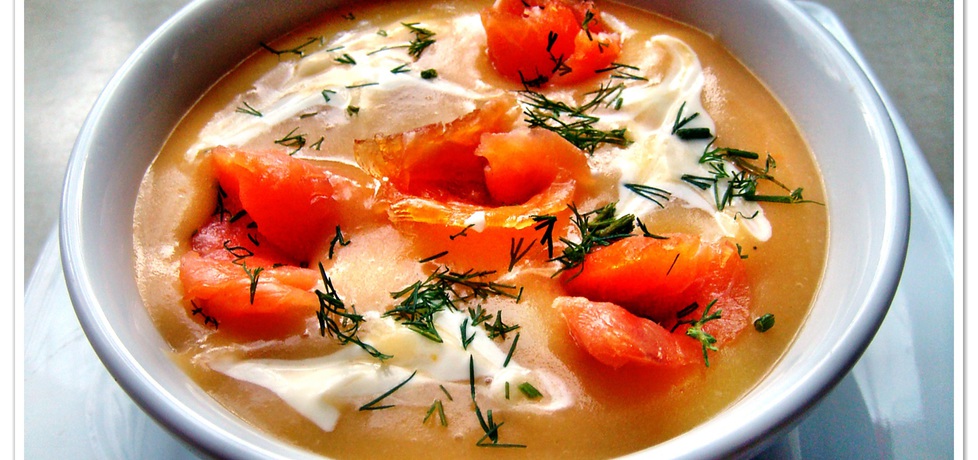 Wyrafinowana ziemniaczana zupa z łososiem. (autor: christopher ...