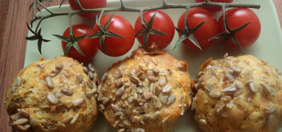 Wytrawne muffinki marchewkowe ze słonecznikiem :) (autor ...