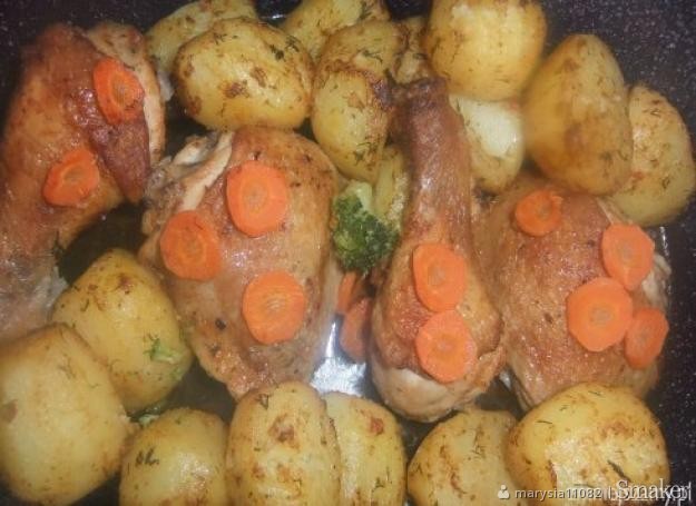 Ćwiartki z kurczaka zapiekane z ziemniakami