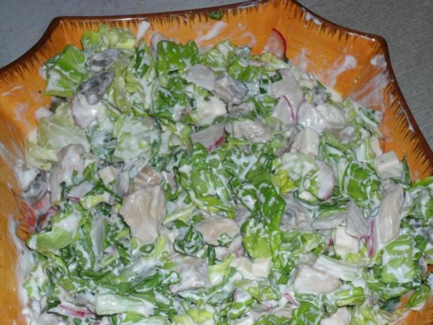 Przepis  salatka ze słonym serem przepis
