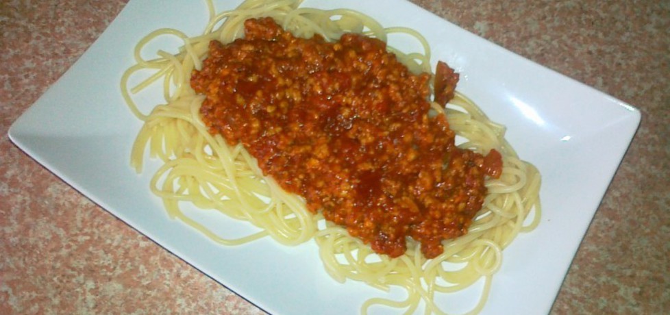 Mięsny sos z pomidorami i harissą (autor: konczi)