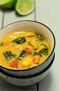 Kurczak curry ze szpinakiem