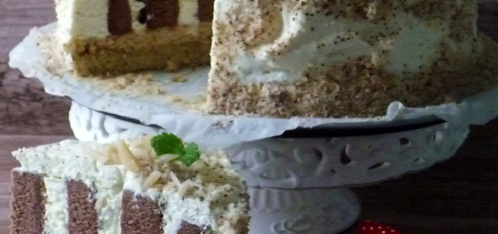 Tort migdałowy w paski (autor: klorus)