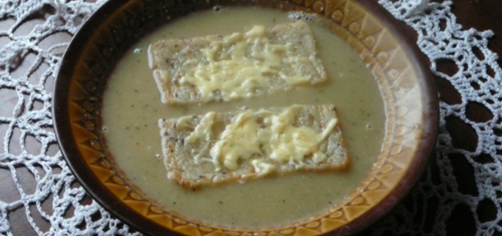 Zupa cebulowa z grzankami (autor: grazyna13)
