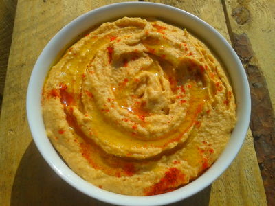Pikantny humus z ciecierzycy