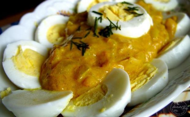 Przepis  jajka w sosie curry przepis