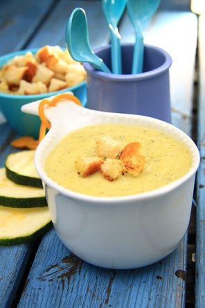Zupa z cukinii  prosty przepis i składniki