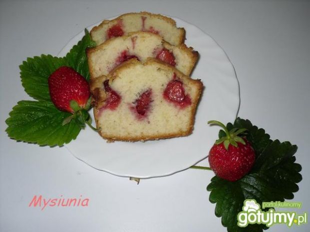 Smaczny przepis na: ciasto z truskawkami. gotujmy.pl