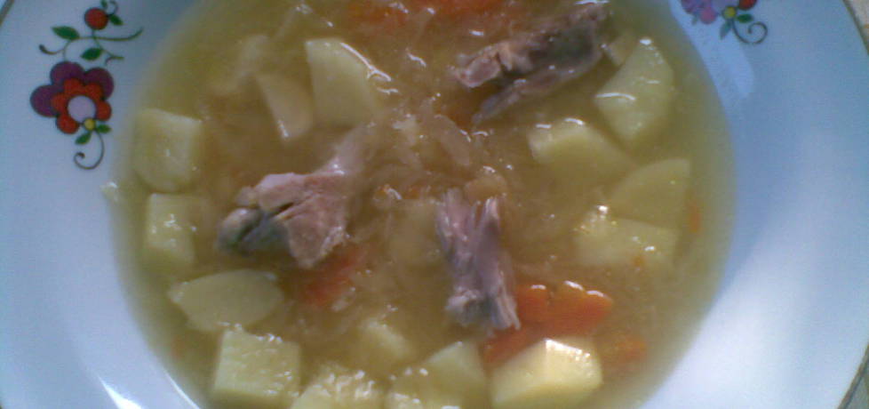 Zupa kapuśniak na żeberkach (autor: miroslawa4)