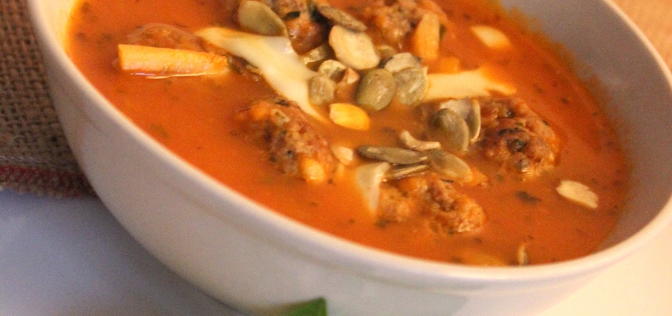 Pikanta zupa z klopsikami (autor: pyszota)