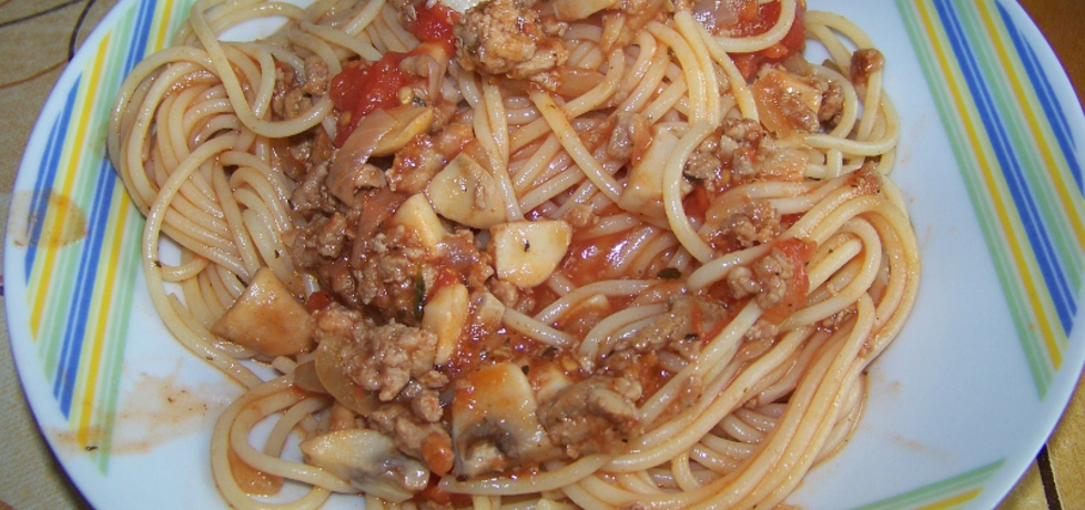 Spaghetti bolognese z pieczarkami (autor: reniatka ...