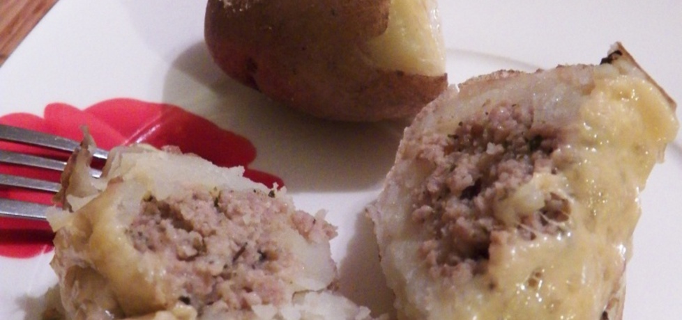 Ziemniaki faszerowane mielonym mięsem (autor: koper ...