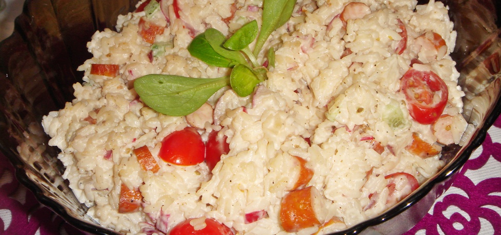 Ryżowa sałatka z kabanosem (autor: justi2401)