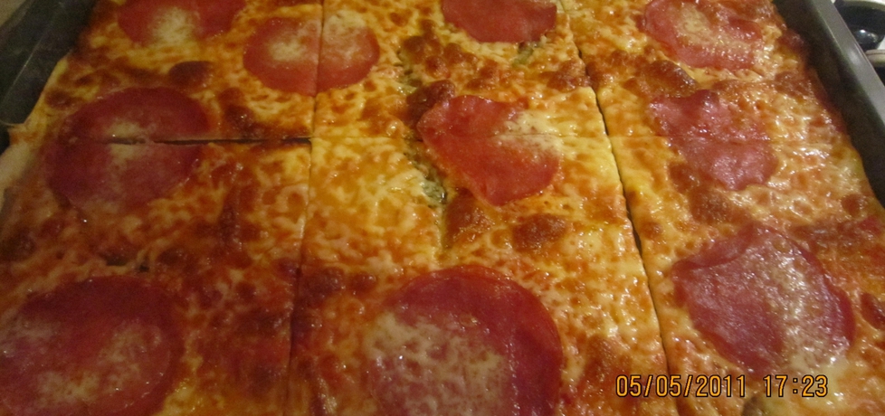 Pizza włoska (autor: kate131)
