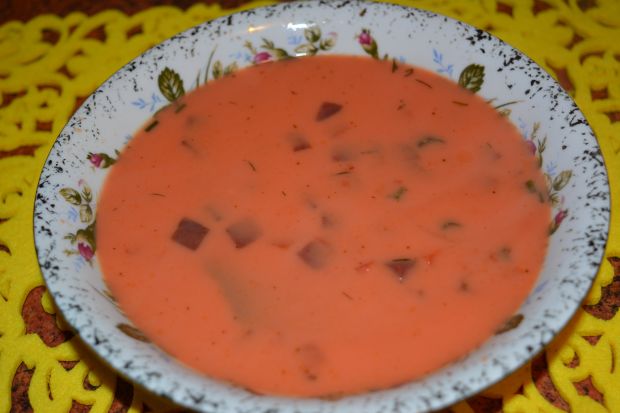 Przepis  zupa burakowa z koprem przepis
