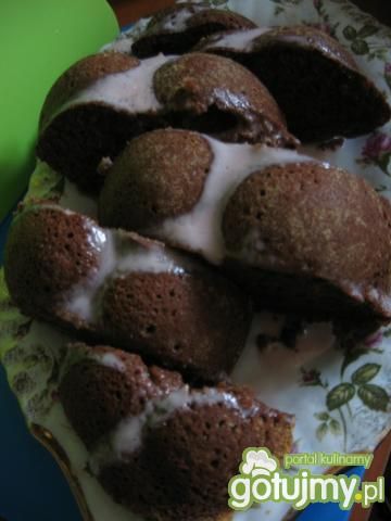 Przepis  ciasto kakaowo- jogurtowe z wiśniami przepis