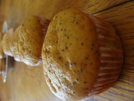 Przepis  muffiny pomarańczowe pieguski przepis