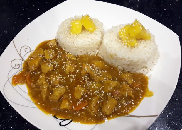 Przepis  curry z mango i kurczakiem przepis
