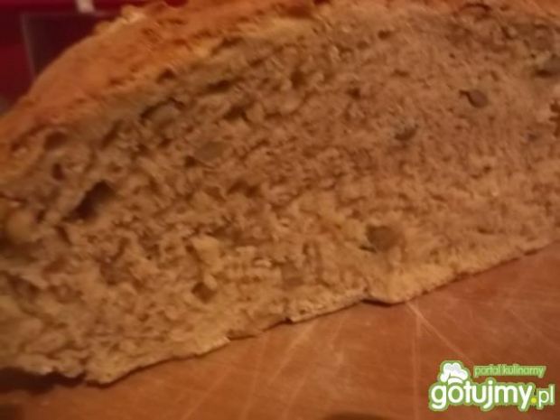 Jak przyrządzić: pszenny chleb z płatkami owsianymi? gotujmy.pl
