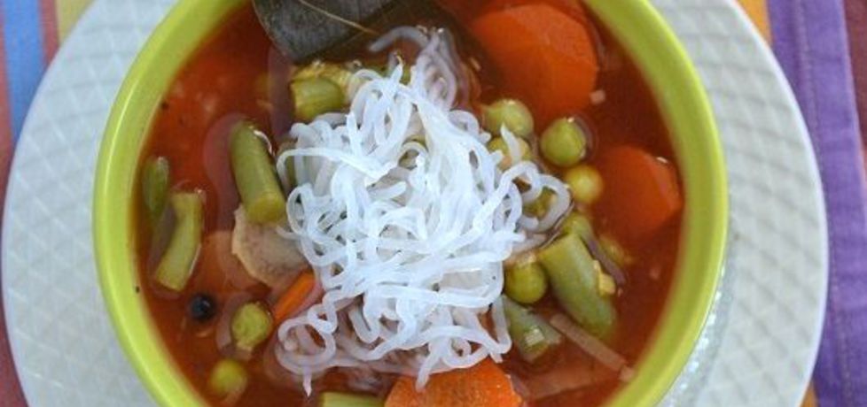 Zupa pomidorowa z warzywami i makaronem (autor: mufinka79 ...