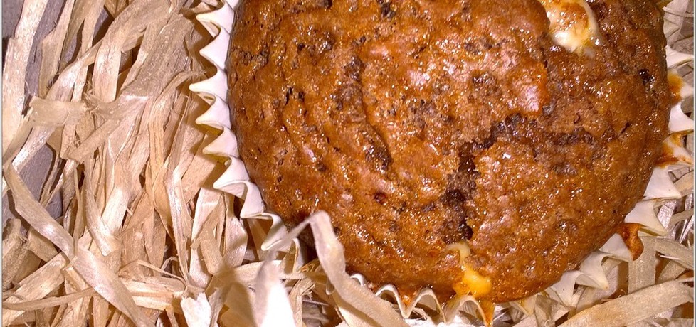 Muffinki (babeczki) z białą czekoladą (autor: magdalenaic ...
