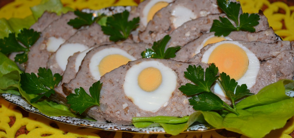 Pieczeń z jajem i orzechami (autor: wafelek2601)