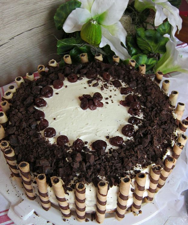 Przepis  tort czekoladowo  wiśniowy przepis
