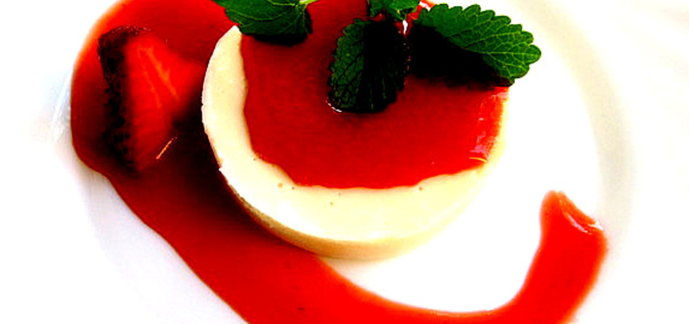Panna cotta z jogurtem i musem truskawkowym (autor: cris04 ...