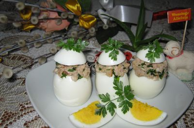 Jajka z pasztetem